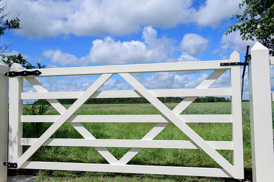 Frost White Single Gate