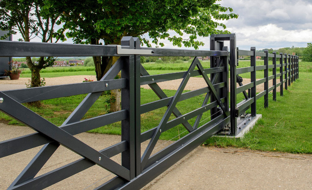 Midnight Black Gate