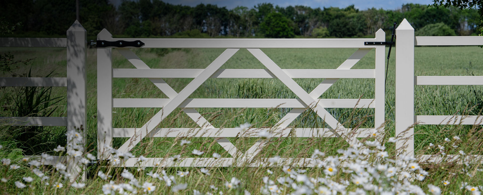 Frost White Single Gate