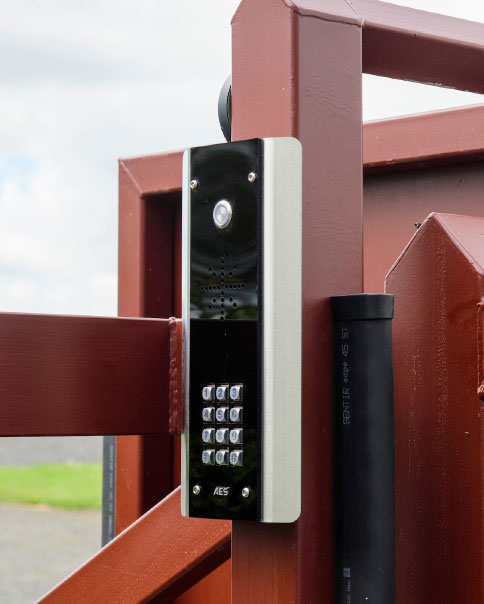 Intercom on Ruby Red Gate